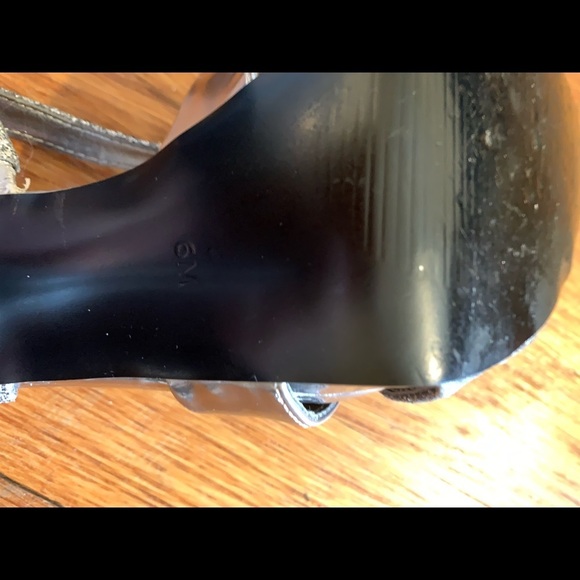 Guess platform stilettos heels size 6 open toe silver sparkly bow tie almond toe - Picture 15 of 15